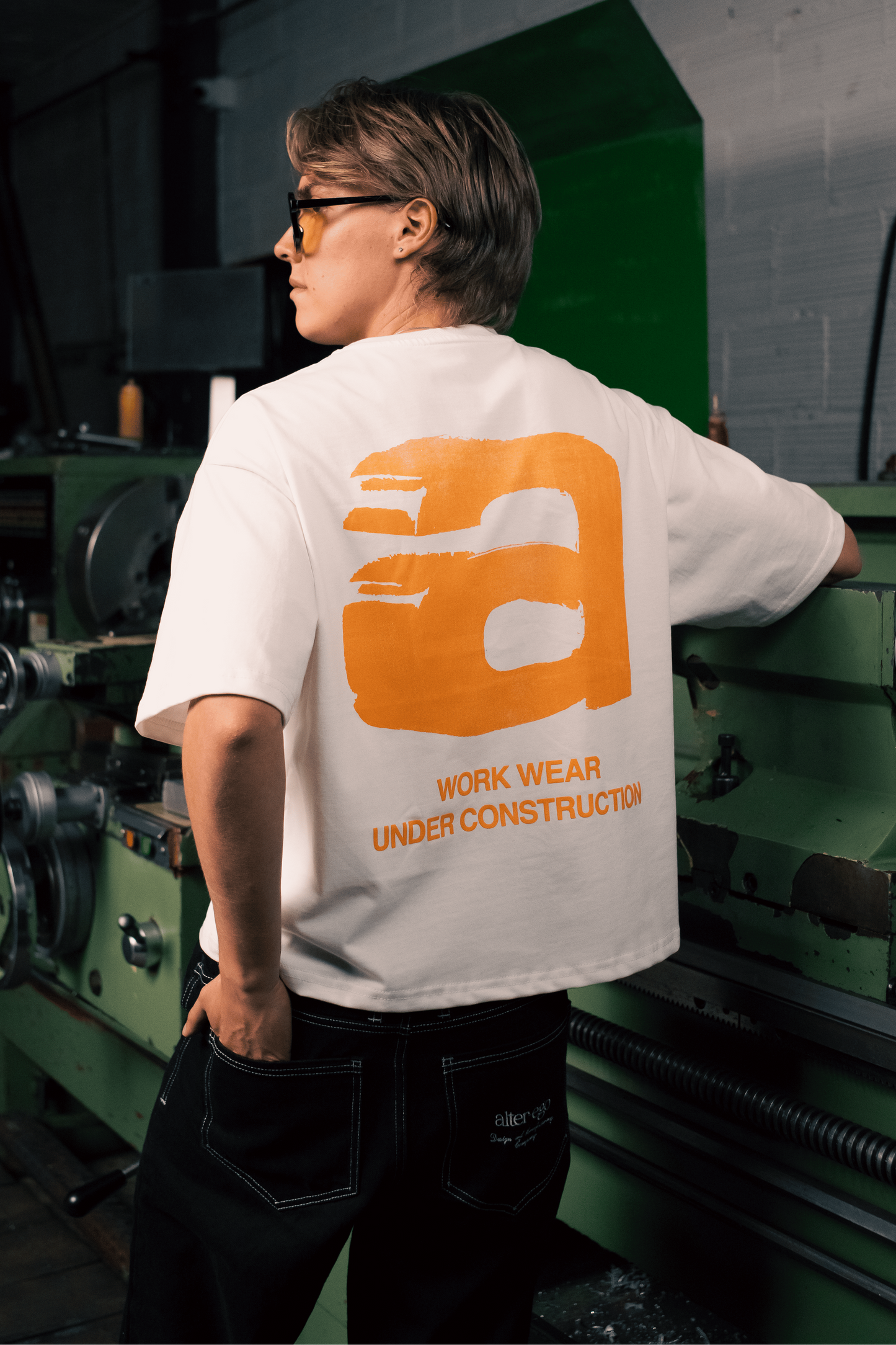 TEE WORKER GRAFICA WHITE